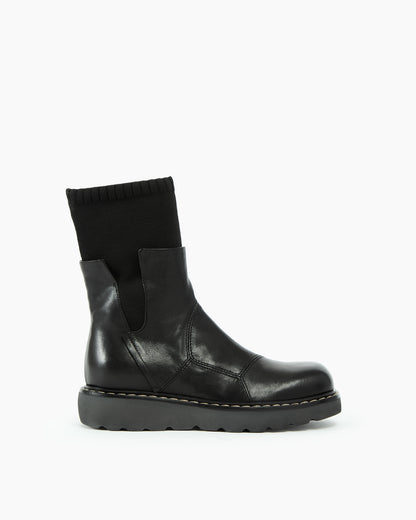 MLO Stivaletto in pelle con gambale elasticizzato NERO