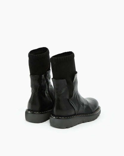 MLO Stivaletto in pelle con gambale elasticizzato NERO