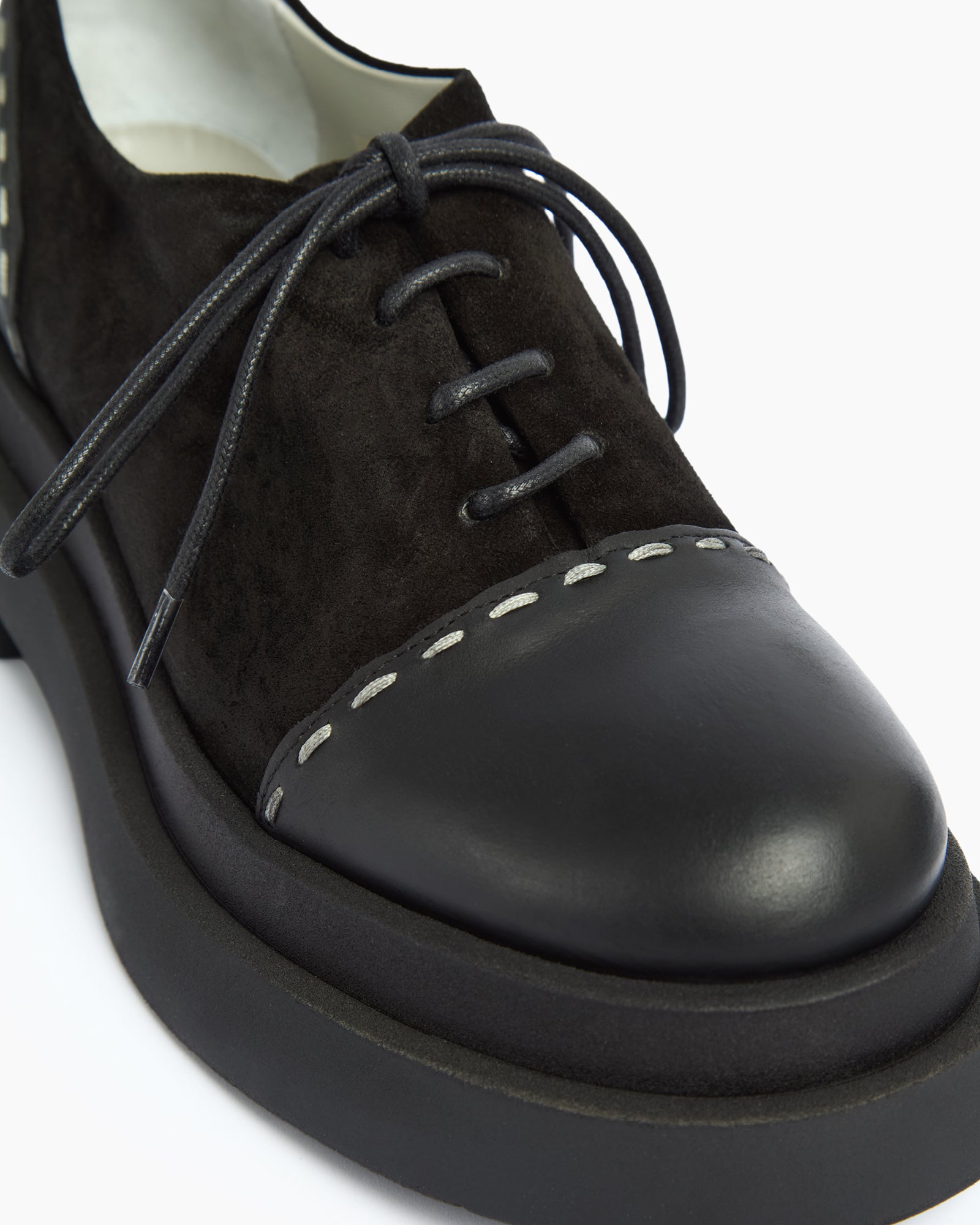 MLO Scarpa stringata NERO+NERO