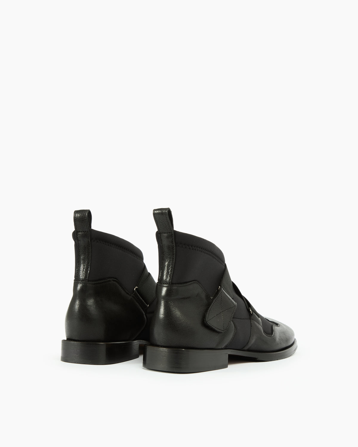 MLO Stivaletto con fasce elastiche NERO