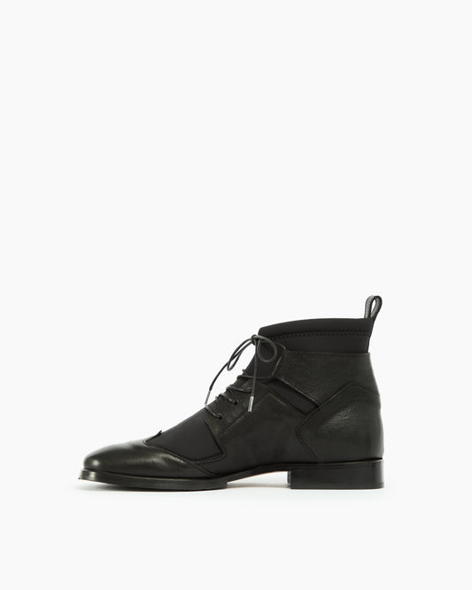 MLO Stivaletto stringato NERO